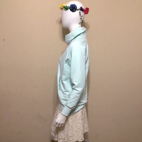 Zella Erica Twist Cowl Neck Pullover Size Medium - Picture 4 of 12